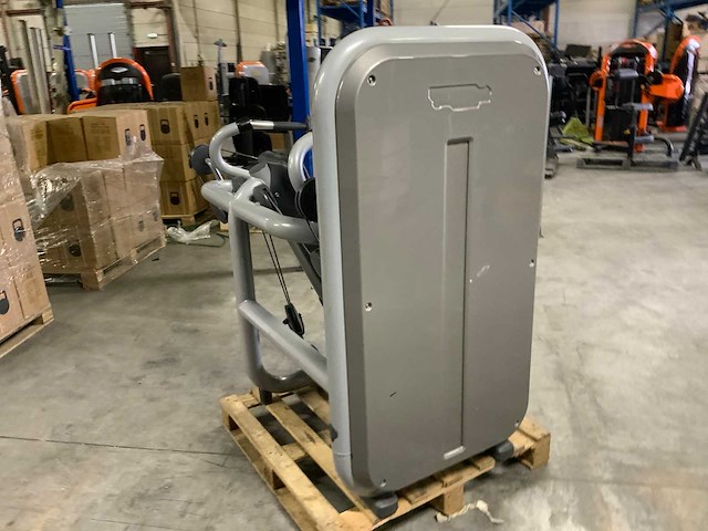 Technogym element arm extension krachtstation - afbeelding 5 van  5