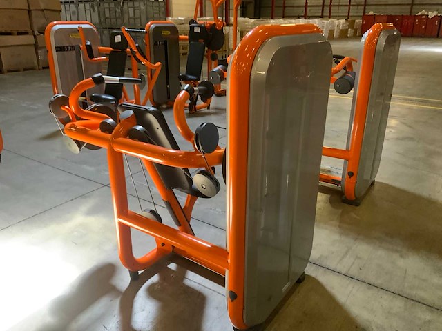 Technogym element arm extension krachtstation - afbeelding 6 van  6
