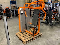 Technogym element chestpress krachtstation - afbeelding 1 van  5