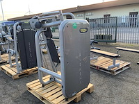Technogym element chestpress krachtstation - afbeelding 5 van  6
