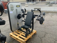 Technogym element chestpress krachtstation