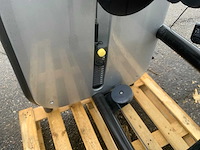 Technogym element chestpress krachtstation - afbeelding 3 van  4