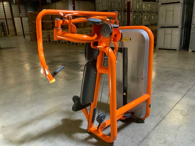 Technogym element chestpress krachtstation - afbeelding 2 van  5