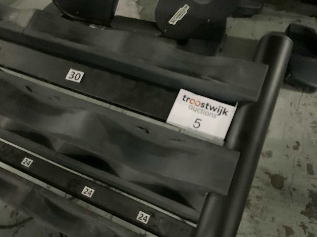 Technogym element dumbbell 6 pair rek krachtstation - afbeelding 2 van  4