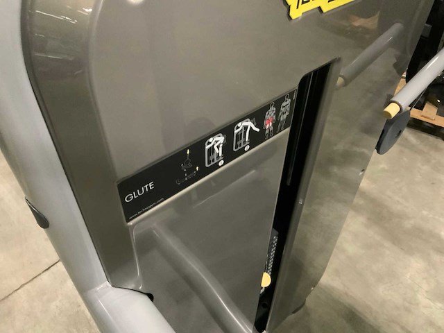 Technogym element glute krachtstation - afbeelding 2 van  4