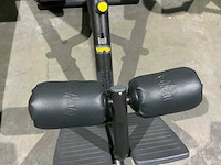 Technogym element hyperextension krachtstation - afbeelding 3 van  4