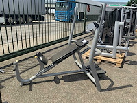 Technogym element incline bench press krachtstation