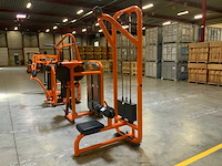 Technogym element lat pulley krachtstation - afbeelding 1 van  3