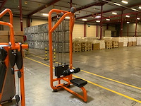 Technogym element lat pulley krachtstation - afbeelding 3 van  3