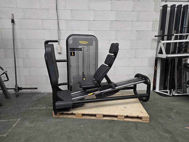 Technogym element leg press - afbeelding 1 van  6