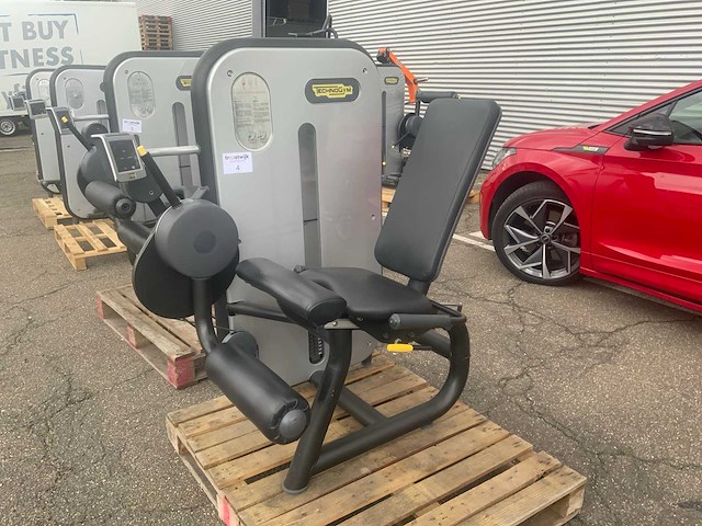 Technogym element legextension krachtstation - afbeelding 1 van  6