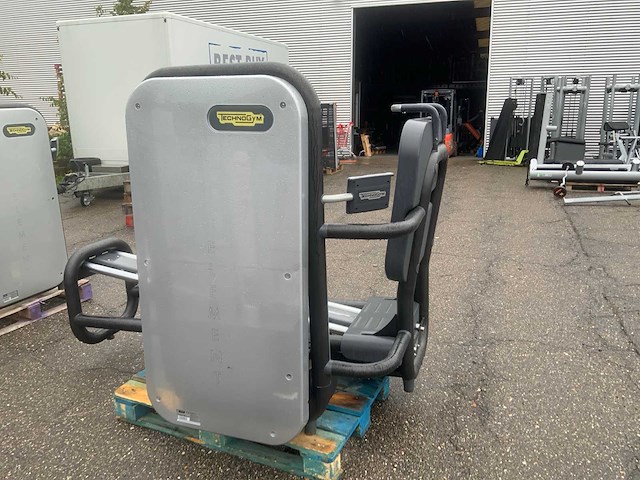 Technogym element legpress krachtstation - afbeelding 5 van  5
