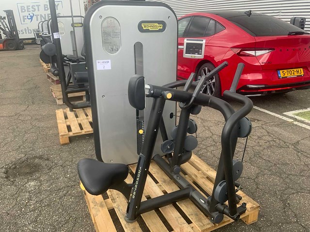 Technogym element low row krachtstation - afbeelding 1 van  5