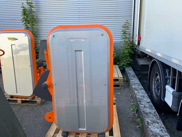 Technogym element lower back krachtstation - afbeelding 5 van  5
