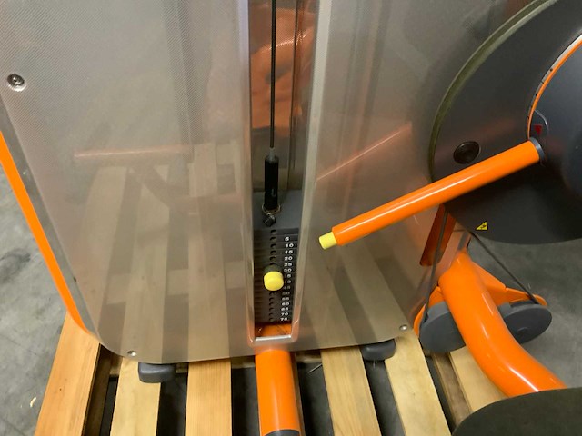 Technogym element lowerback krachtstation - afbeelding 3 van  4