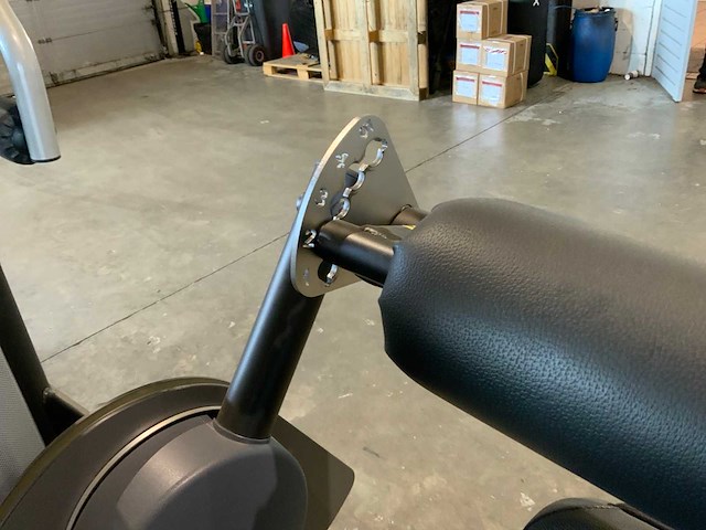 Technogym element lowerback krachtstation - afbeelding 4 van  7