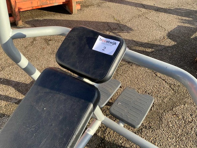 Technogym element olympische incline bench krachtstation - afbeelding 3 van  6