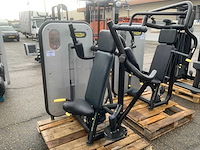 Technogym element pectoral krachtstation - afbeelding 1 van  7