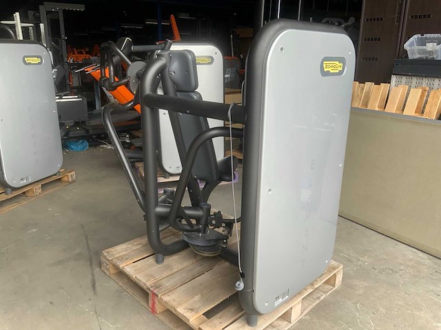 Technogym element pectoral krachtstation - afbeelding 4 van  4