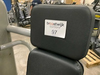 Technogym element pectoral machine krachtstation - afbeelding 2 van  5