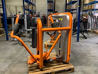 Technogym element pectorale machine krachtstation - afbeelding 6 van  6