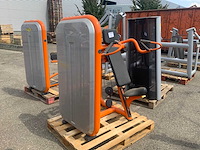 Technogym element shoulderpress krachtstation - afbeelding 4 van  4