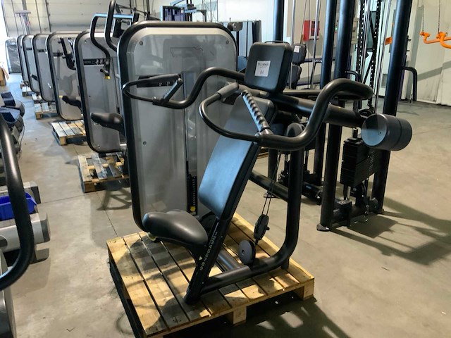 Technogym element shoulderpress krachtstation - afbeelding 1 van  4