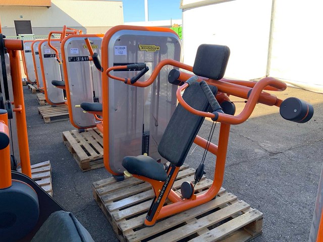 Technogym element shoulderpress krachtstation - afbeelding 1 van  5
