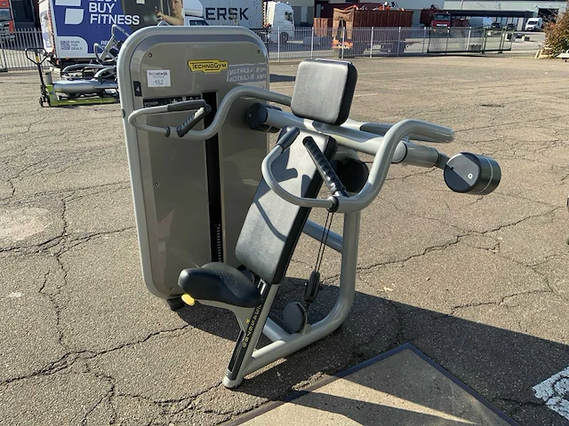 Technogym element shoulderpress krachtstation - afbeelding 1 van  5