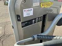 Technogym element shoulderpress krachtstation - afbeelding 2 van  5