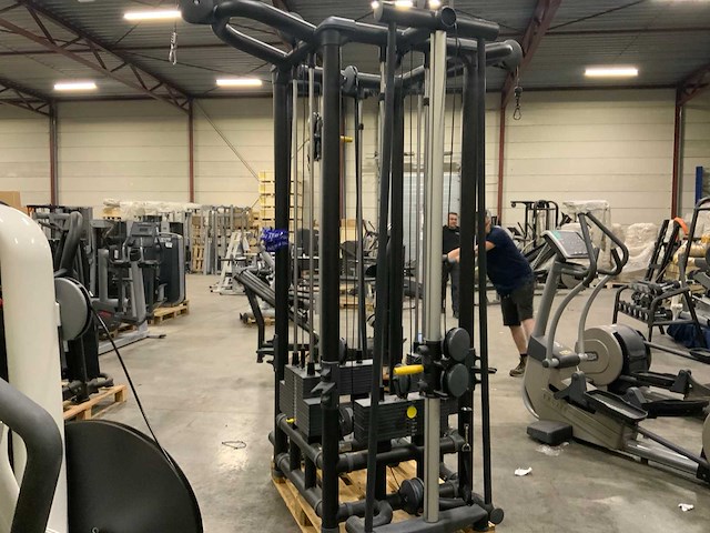 Technogym element tower pulley station krachtstation - afbeelding 6 van  9