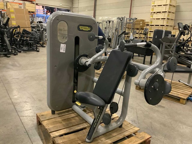 Technogym element triceps extension krachtstation - afbeelding 1 van  5