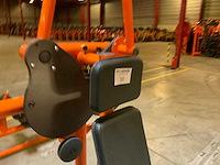 Technogym element vertical traction krachtstation - afbeelding 6 van  7