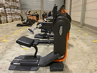 Technogym excite 2x crossover;2xvario1x top 5 units cardio overige cardiotoestellen - afbeelding 3 van  6