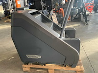 Technogym excite+ climbmill 1000 led crosstrainer - afbeelding 3 van  6