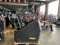 Technogym excite+ climbmill 1000 led stepper - afbeelding 2 van  7