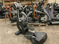 Technogym excite crossover 700led crosstrainer - afbeelding 1 van  5