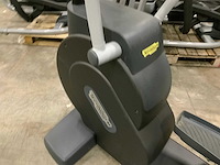 Technogym excite crossover 700led crosstrainer - afbeelding 2 van  4