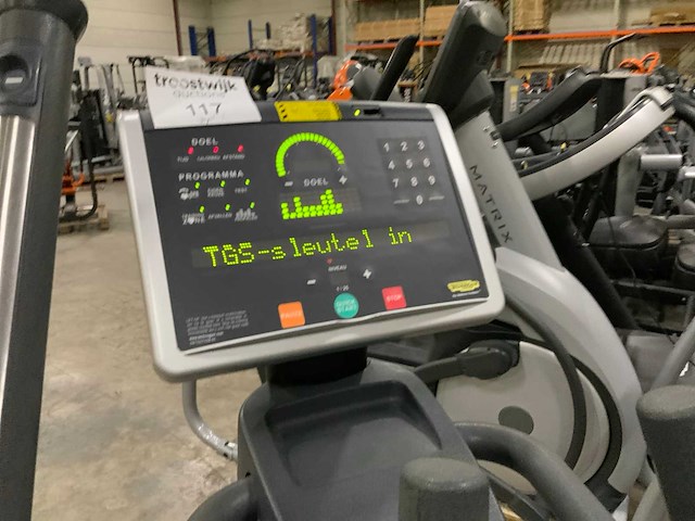 Technogym excite crossover 700led crosstrainer - afbeelding 3 van  4