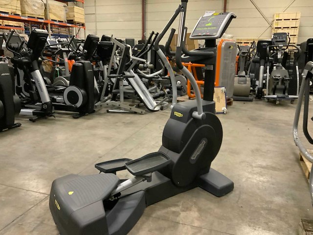 Technogym excite crossover 700led crosstrainer - afbeelding 4 van  4