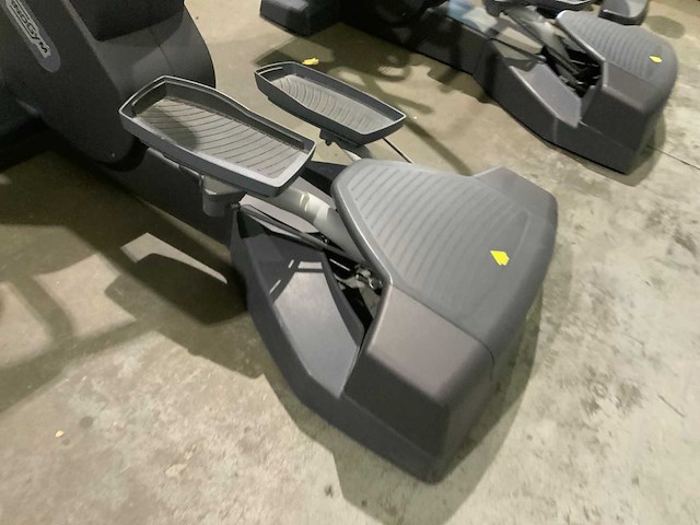 Technogym excite crossover visioweb crosstrainer - afbeelding 2 van  5