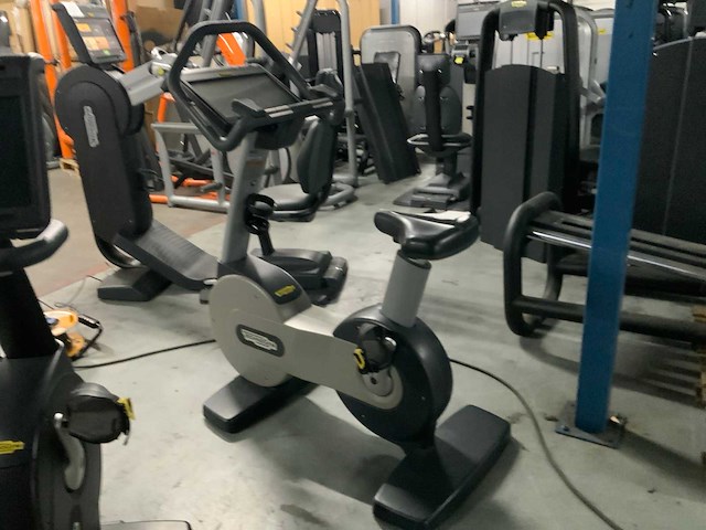 Technogym excite new bike 1000 unity 3 live home trainer - afbeelding 2 van  7