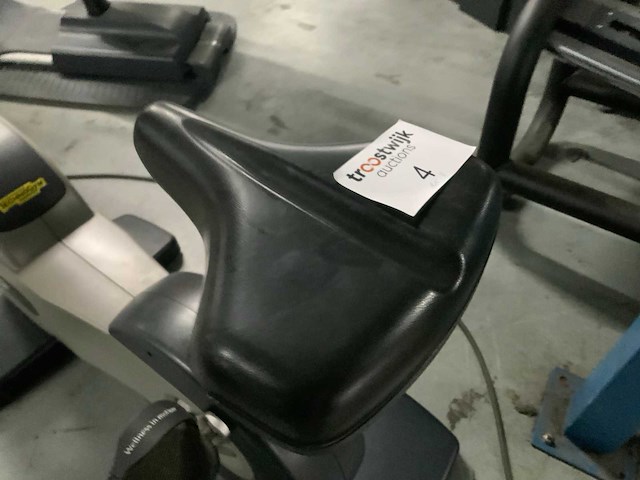 Technogym excite new bike 1000 unity 3 live home trainer - afbeelding 3 van  7