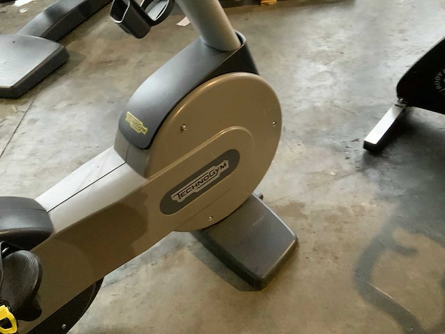 Technogym excite new bike visioweb home trainer - afbeelding 3 van  6
