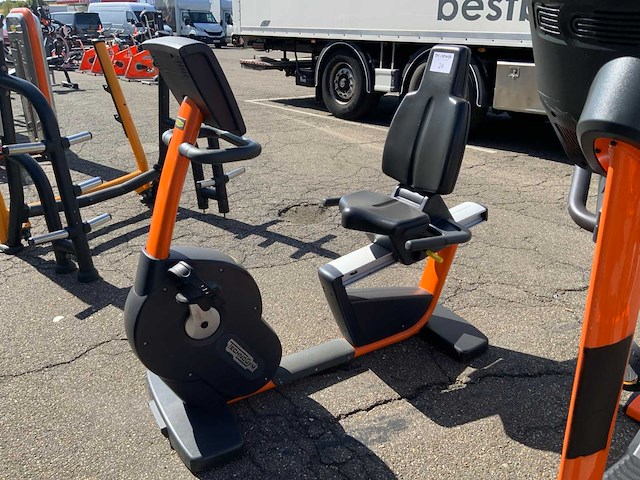 Technogym excite+ recline 500led home trainer - afbeelding 4 van  6