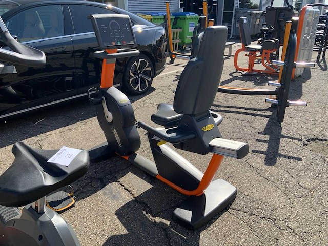 Technogym excite+ recline 500led home trainer - afbeelding 5 van  6