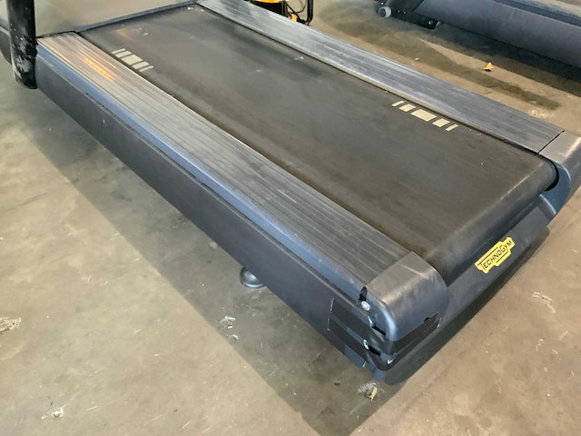 Technogym excite run now 500 led loopband - afbeelding 2 van  7