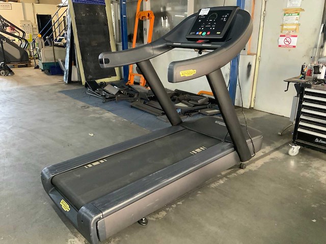 Technogym excite+ run now 500 led loopband - afbeelding 1 van  5