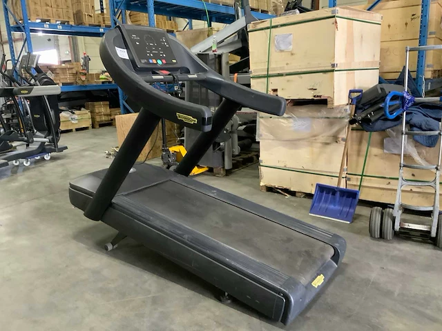 Technogym excite+ run now 500 led loopband - afbeelding 2 van  4