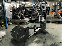Technogym excite+ synchro 1000 unity 3 live crosstrainer - afbeelding 7 van  7
